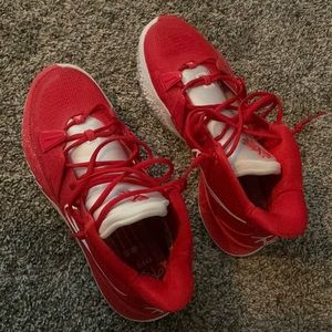 2021 Kyrie 7 TB ‘university red’ size 10.5 us